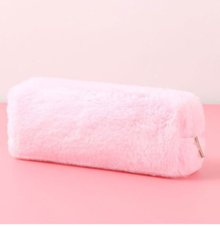 По-добри ли са чантите за химикалки с цип от отворените калъфи за моливи